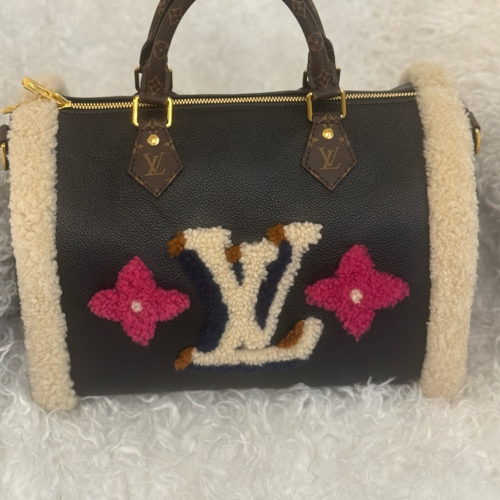 Louis Vuitton Black and Cream Women's Bag
